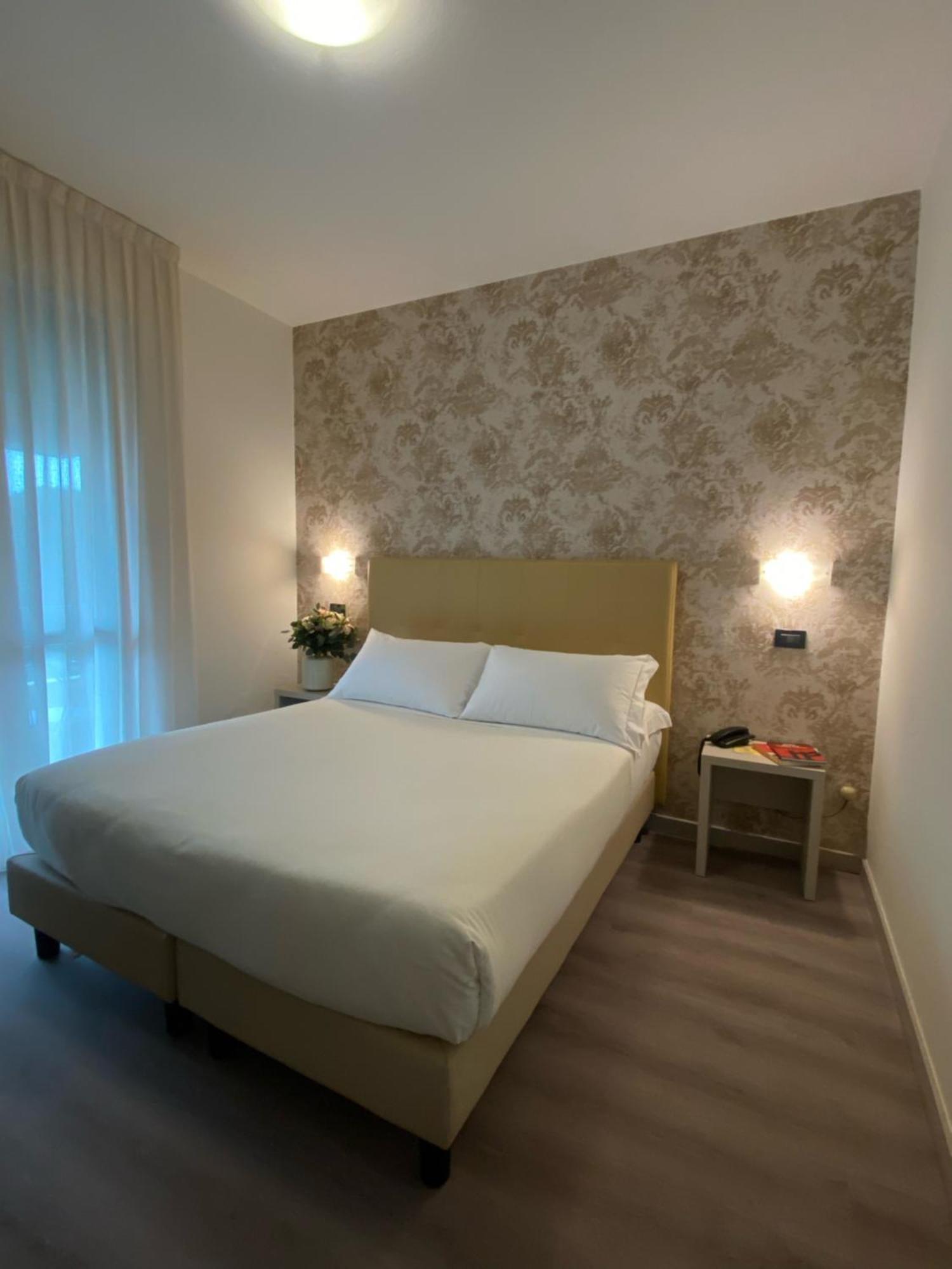 Acapulco Hotel 4*